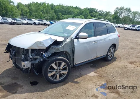 2013 Nissan Pathfinder Platinum из США, поврежденный, VIN 5N1AR2MM3DC660634